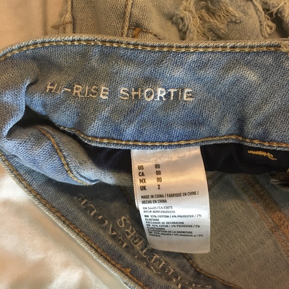 American Eagle Hi Rise Distressed Raw Hem Shortie - Picture 5 of 5